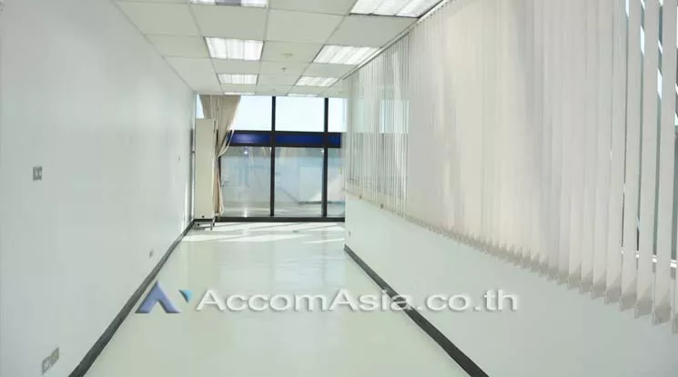 unit Office space For Rent in Sukhumvit, Bangkok  near BTS Asok - MRT Sukhumvit (AA10061)